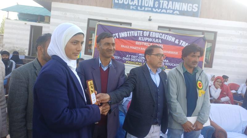 FAIQA FARHEEN Secures Ist position at District level,Qualifies for State level (RSBVP)